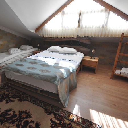 Uchisarstonehouse Ξενοδοχείο Νεβσεχίρ Εξωτερικό φωτογραφία